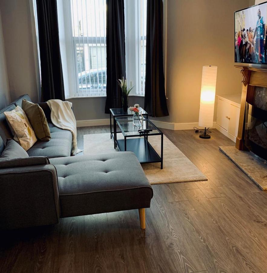 Modern & Luxurious Central Home - Free Parking Liverpool Bagian luar foto